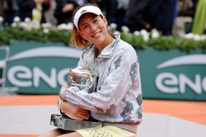 garbine-muguruza-ladies-final-match-winner-at-2016-roland-garros-16.jpg