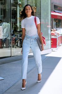 gizele-oliveira-style-arrives-at-casting-for-2017-victoria-s-secret-fashion-show-in-nyc-08-17-2017-5.jpg