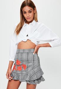 grey-floral-embroidered-checked-frill-mini-skirt.thumb.jpg.e39d0c5e8c9deb44144420368312394c.jpg