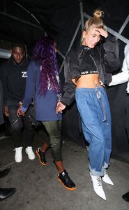 hailey-baldwin-with-justine-skye-nice-guy-club-in-west-hollywood-08-23-2017-6.jpg