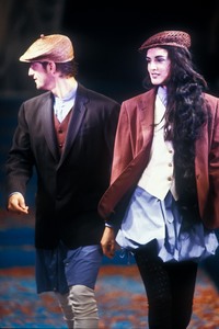 jean-paul-gaultier-ss-1991-1.thumb.jpg.6a5c11e7130bd6661b8d4724b27f6aca.jpg