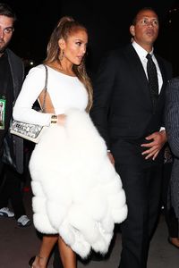 jennifer-lopez-leaving-the-mayweather-mcgregor-fight-in-las-vegas-08-26-2017-7.jpg