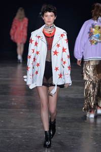 julianajabour-spfw-verao17-lookbook-34.jpg