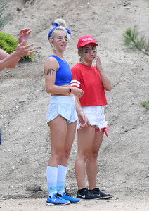 julianne-hough-a-birthday-party-in-big-bear-lake-august-6-43-pics-33.jpg