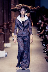 junya-watanabe-ss-1997-3.thumb.jpg.8d626dc9ddf94d56dc23101a05b5f7ab.jpg