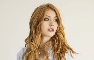 katherine-mcnamara-photoshoot-for-populartv-magazine-2017-1.thumb.jpg.6549be13e3ecb5d805250081ce426e9f.jpg