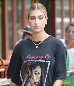 kendall-jenner-wears-another-see-through-top-hailey-baldwin-04.jpg