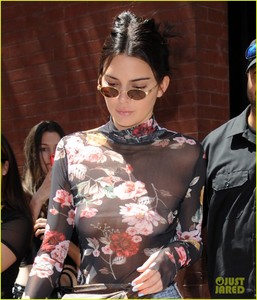 kendall-jenner-wears-another-see-through-top-hailey-baldwin-08.jpg