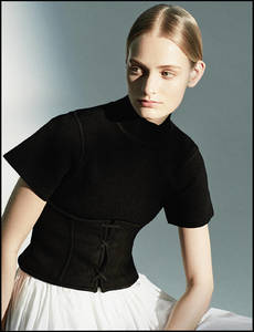 large_ED_CH_v5_KHAITE_SPRING_black_short_sleeve.jpg