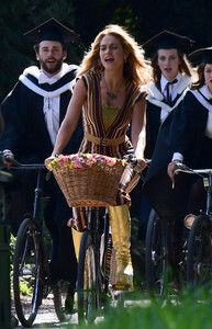 lily-james-on-the-set-of-quotmamma-mia-here-we-go-againquot-in-england-82517-10.jpg