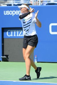 maria-sharapova-practice-session-2017-us-open-tennis-tournament-at-flushing-meadows-in-nyc-08-24-2017-1.jpg