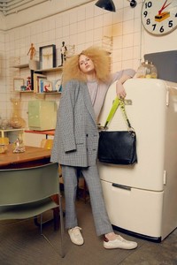 niki_trefilova_bimba_lola_04.thumb.jpg.8a1b6838ac4ef30d6be383bcf636d28d.jpg
