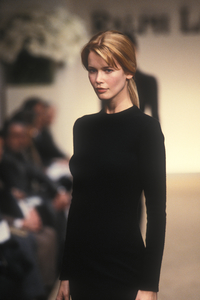 ralph-lauren-fw-1996-6.thumb.jpg.052680981a08219185b021ecc8818b84.jpg