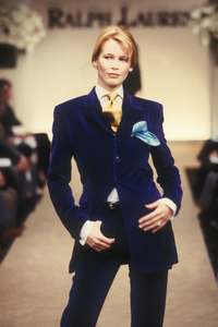 ralph-lauren-fw-1996-7.thumb.jpg.b4526ed7ccd0e6a288fee9568ac66fc1.jpg