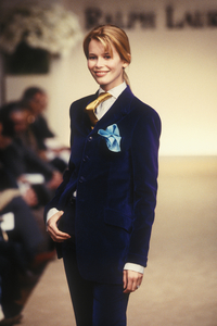 ralph-lauren-fw-1996-8.thumb.jpg.022ff5e53ea3d2f62d84ddba01544132.jpg