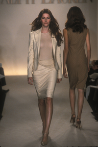 ralph-lauren-ss-1998-1.thumb.jpg.94347ccb2850a57625c1da5d6be05f6f.jpg