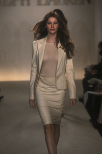 ralph-lauren-ss-1998-2.thumb.jpg.bcf49df77fec8092a8aa8634ef8a8ed9.jpg