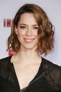 rebecca-hall-vogue-2may13-rex_b.thumb.jpg.b11ddfe65e25a031d4699e9598d92541.jpg