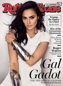 rolling-stone-gal-gadot-cover-interview-e11597f7-ff41-47ae-8f27-9c96aebc964e.thumb.jpg.8497b0e966297606934b0e2c19cb5b26.jpg