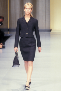 salvatore-ferragamo-aw-1996-5.thumb.png.e78e7795cfc6226ed2012d2b9d045484.png