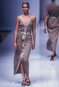 salvatore-ferragamo-ss-1997-3.thumb.png.e9e7f9d9081f9f9e7b617dfc8d06c23a.png