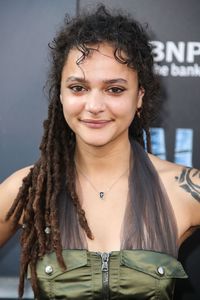 sasha-lane-valerian-and-the-city-of-a-thousand-planets-premiere-in-hollywood-07-17-2017-3.jpg