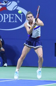 simona-halep-2017-us-open-tennis-championships-in-ny-08-28-2017-15.jpg