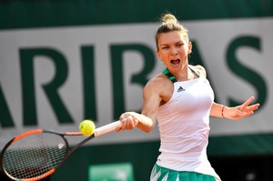 simona-halep-french-open-tennis-tournament-in-roland-garros-paris-06-01-2017-5.jpg