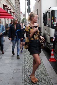 toni-garrn-at-titanic-hotel-in-berlin-08-03-2017_2.jpg