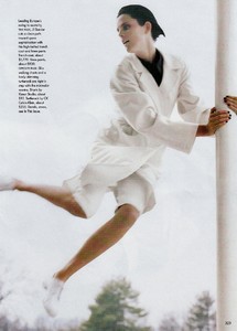 us_vogue_may_1996_45.thumb.jpg.e30ce60a715829139dbea6768b9628ac.jpg