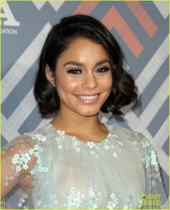 vanessa-hudgens-fox-tca-party-04.jpg