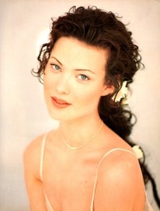 vogue-italia-may-1993-040.thumb.jpg.02ac5fd2bd86d4acc3c3042c4750185d.jpg