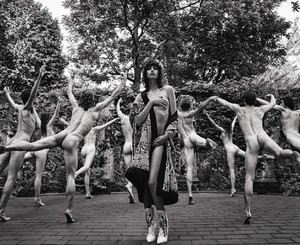 vogue-italia-september-2017-mica-arganaraz-by-luigi-iango-08.thumb.jpg.4e868cfa09bb4387a4340949176f5ead.jpg