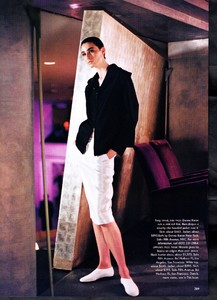vogue_us_february_1998_35.thumb.jpg.4092f01b2be012ee33e1718f370ada11.jpg