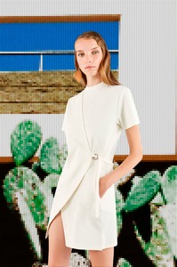 09-Maison-Kitsune-SS-18.thumb.jpg.831c95ca0c5a96c7b510061bbde21228.jpg