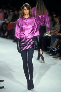 0_givenchy-fw-2000-1_html.thumb.JPEG.f75b3e047449c06897817aaa34459478.JPEG