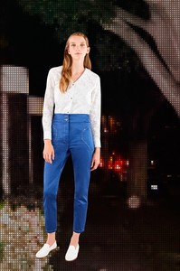 11-Maison-Kitsune-SS-18.thumb.jpg.f402d65061ed4d5700701aaab4538ede.jpg