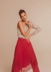 11-alc-spring-2018.thumb.jpg.082cb8aed4ed4b06dc74e418fc10c08e.jpg