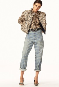 11-isabel-marant-etoile-spring-2018-lookbook.thumb.jpg.94c01f8183f98f824c9000fa85e73f56.jpg