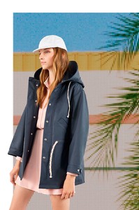 15-Maison-Kitsune-SS-18.thumb.jpg.f60455898d7877a265ae87f15443715b.jpg