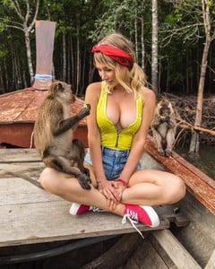 21147460_336703726771785_7457571553945845760_n.thumb.jpg.c2824bcb75c046b231d35c8f699cb5d6.jpg