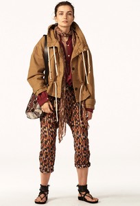 25-isabel-marant-etoile-spring-2018-lookbook.thumb.jpg.8acd82f43e2f8079304bd6714ddbcd60.jpg