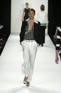 3_ralph-lauren-ss-2001-4_html.thumb.JPEG.6e5afcc7ba65fe31a0359a0366dfb4da.JPEG