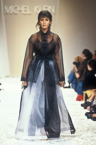 4_michel-klein-ss-1994-2_html.thumb.JPEG.e1619cb76be3efb1c57ca2860260208e.JPEG