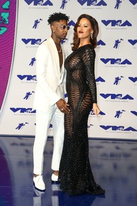 50333373_hqcelebcorner-69.jpg