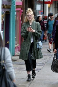 50708607_elle-fanning-13.jpg