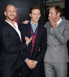 50852607_skarsgard-18.jpg