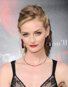 50865121_picturepub-lydia-hearst-002.jpg