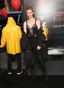 50865186_picturepub-lydia-hearst-039.jpg