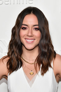 50946321_picturepub-chloe-bennet-001.jpg